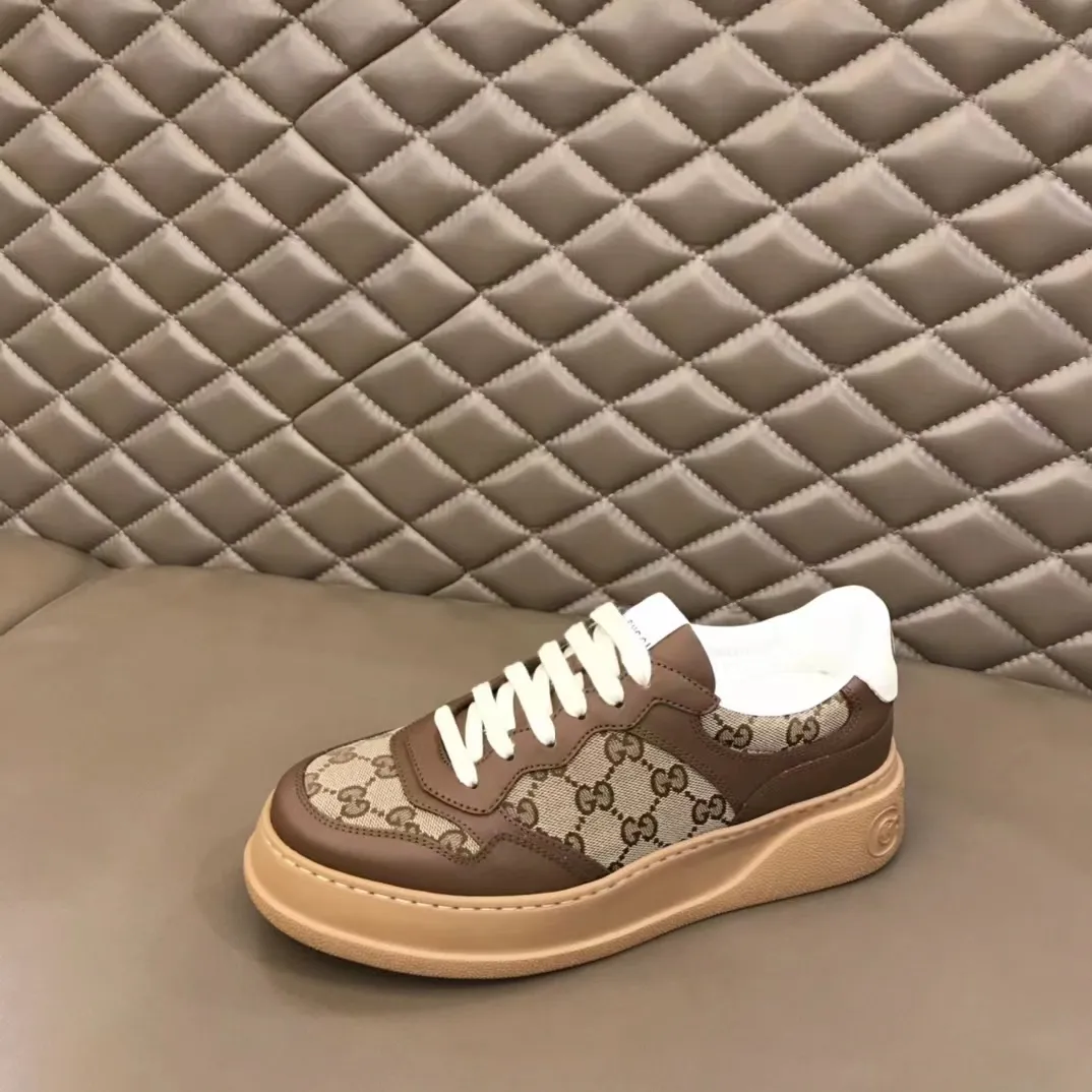 P380 new men's shoes GUCCI [Lightning] latest shoes are shipped. Original quality, fashionable, made of special materials, sheepskin lining, brand new packaging. The foot feels super comfortable and the workmanship is impeccable38-45